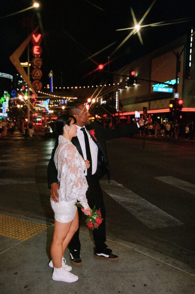 Ashley & Ian’s Chic Las Vegas Elopement At Little White Wedding Chapel