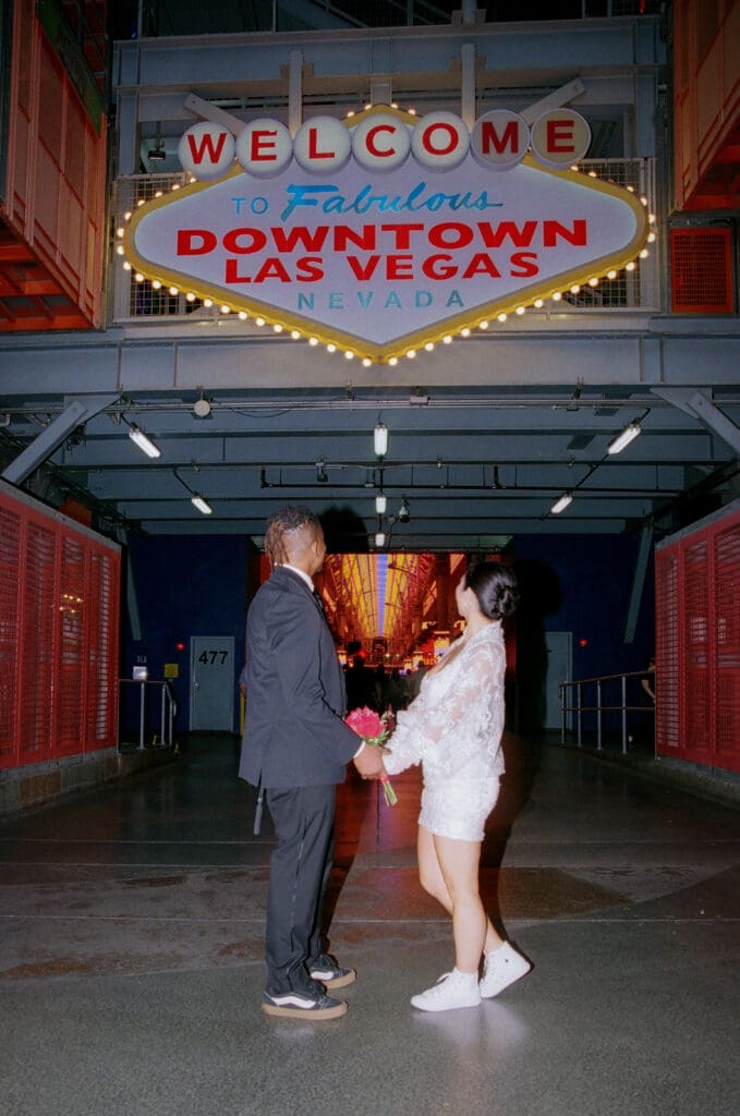 Ashley & Ian’s Chic Las Vegas Elopement At Little White Wedding Chapel