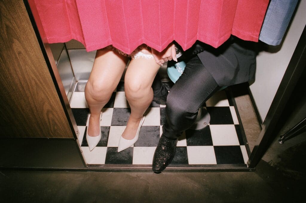 Film, Flowers & Rock’n’Roll: Ashley & Josh’s Sure Thing Chapel Elopement