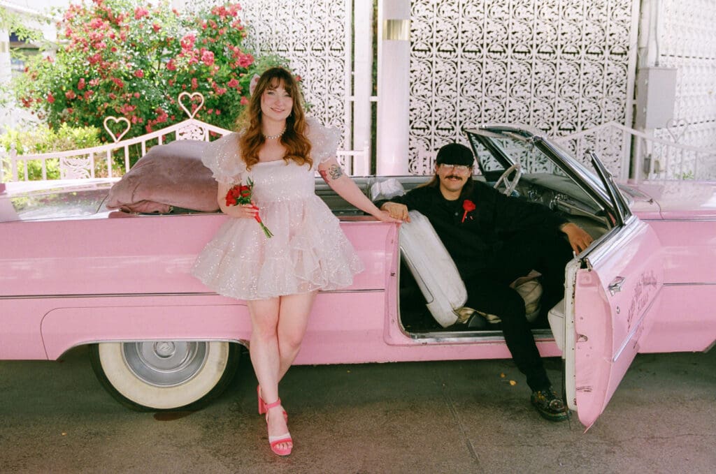 Halle & Edward’s Nostalgic Las Vegas Elopement at the Little White Wedding Chapel