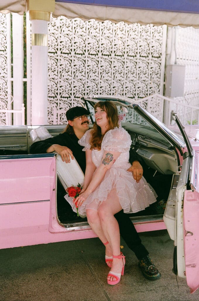 Halle & Edward’s Nostalgic Las Vegas Elopement at the Little White Wedding Chapel