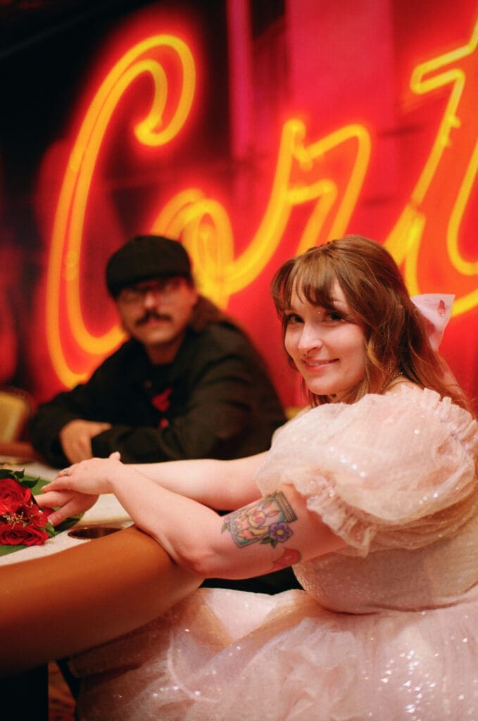Halle & Edward’s Nostalgic Las Vegas Elopement at the Little White Wedding Chapel