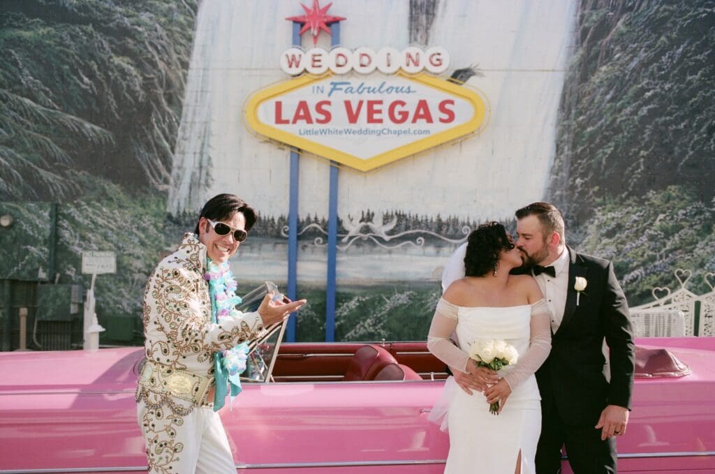Juliana & Marcus’s Classic Las Vegas Elopement in the Tunnel of Love