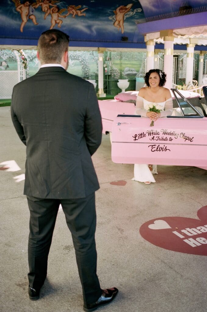 Juliana & Marcus’s Classic Las Vegas Elopement in the Tunnel of Love