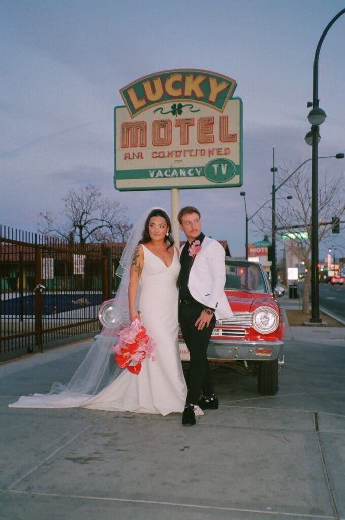 beautiful picture of the newlyweds