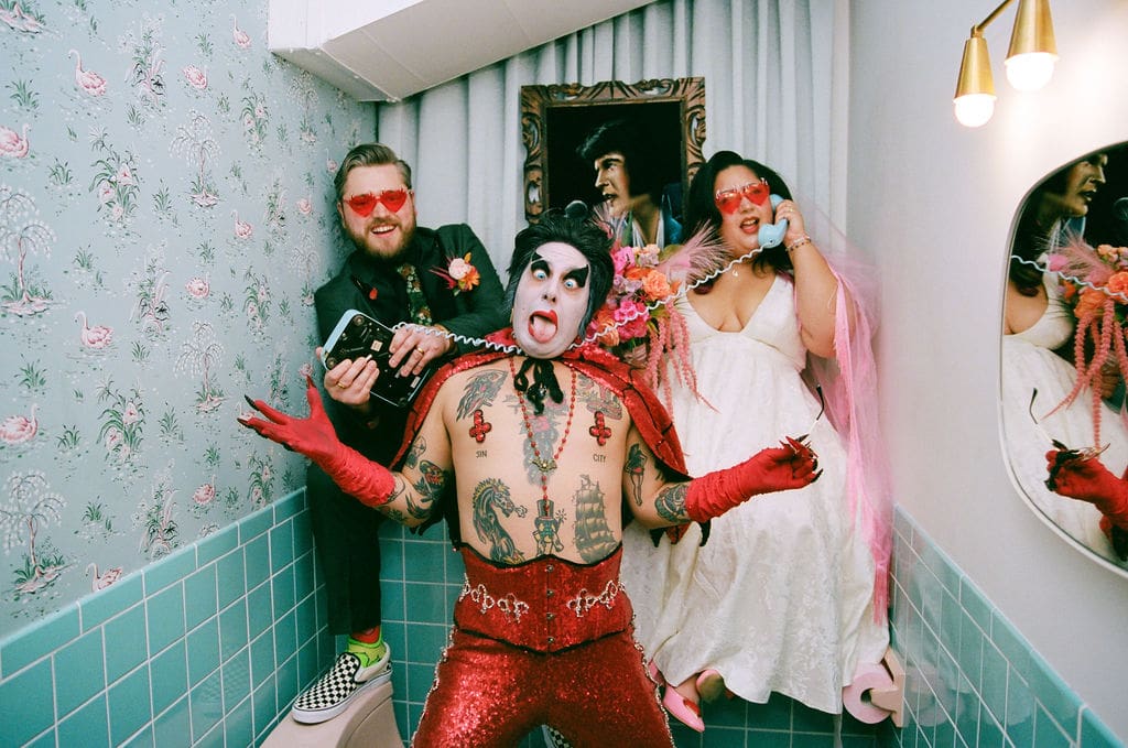 fun bridal session in DTLV