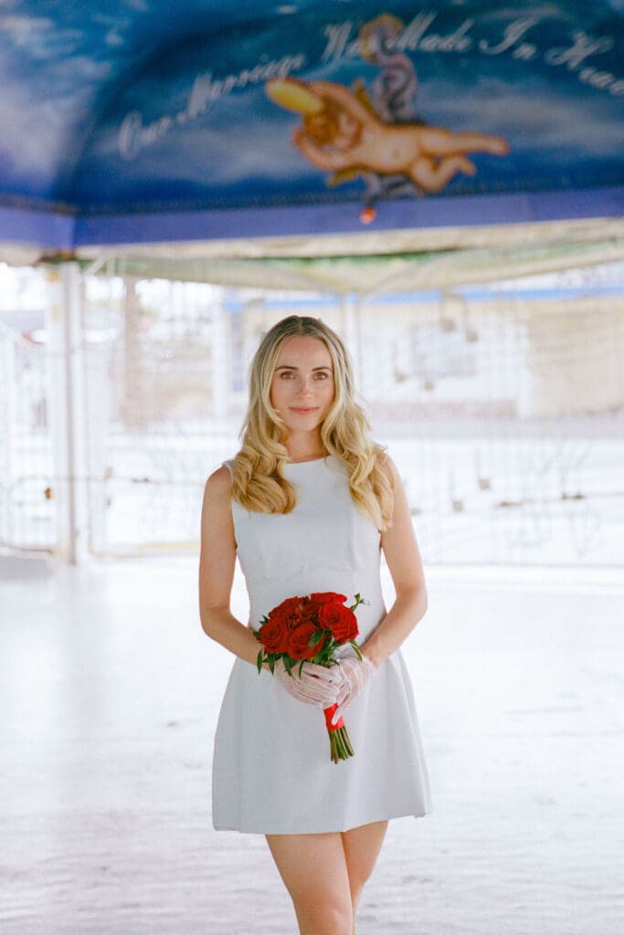 stunning picture of the bride at her dream vegas wedding