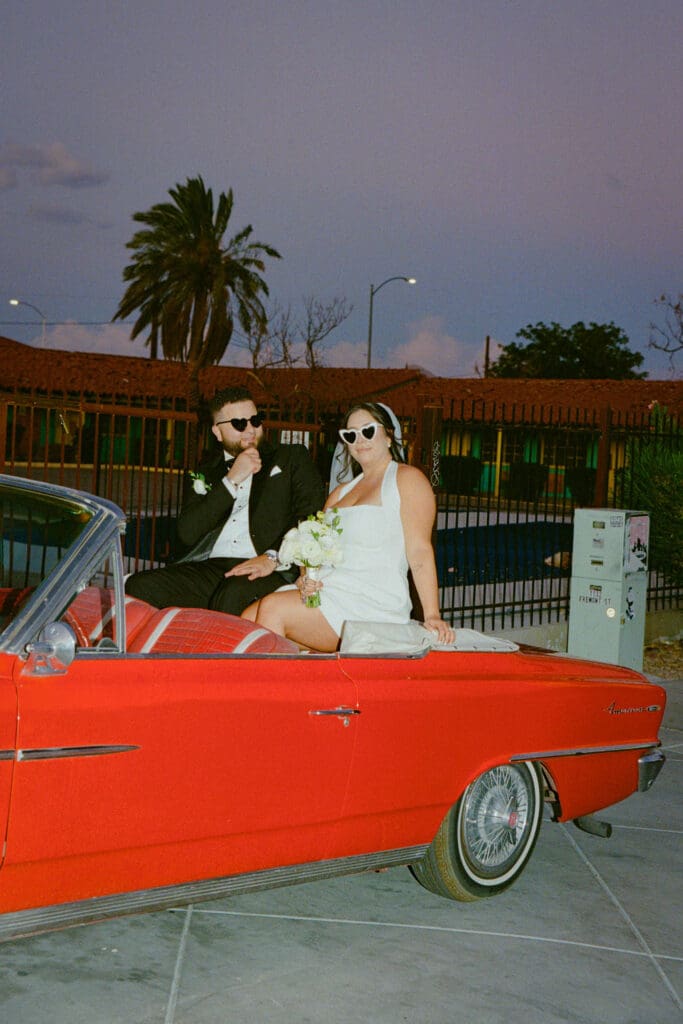 Chapel & Downtown in 90 Minutes: The Ultimate Las Vegas Elopement Timeline