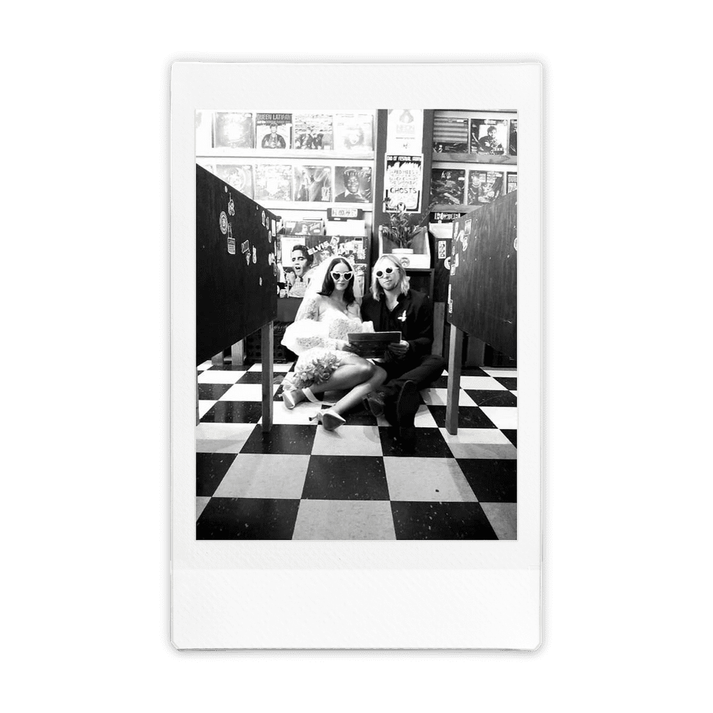 playful bridal portraits in las vegas