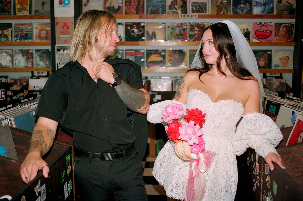 cute picture of the newlyweds at their dream photoshoot in las vegas