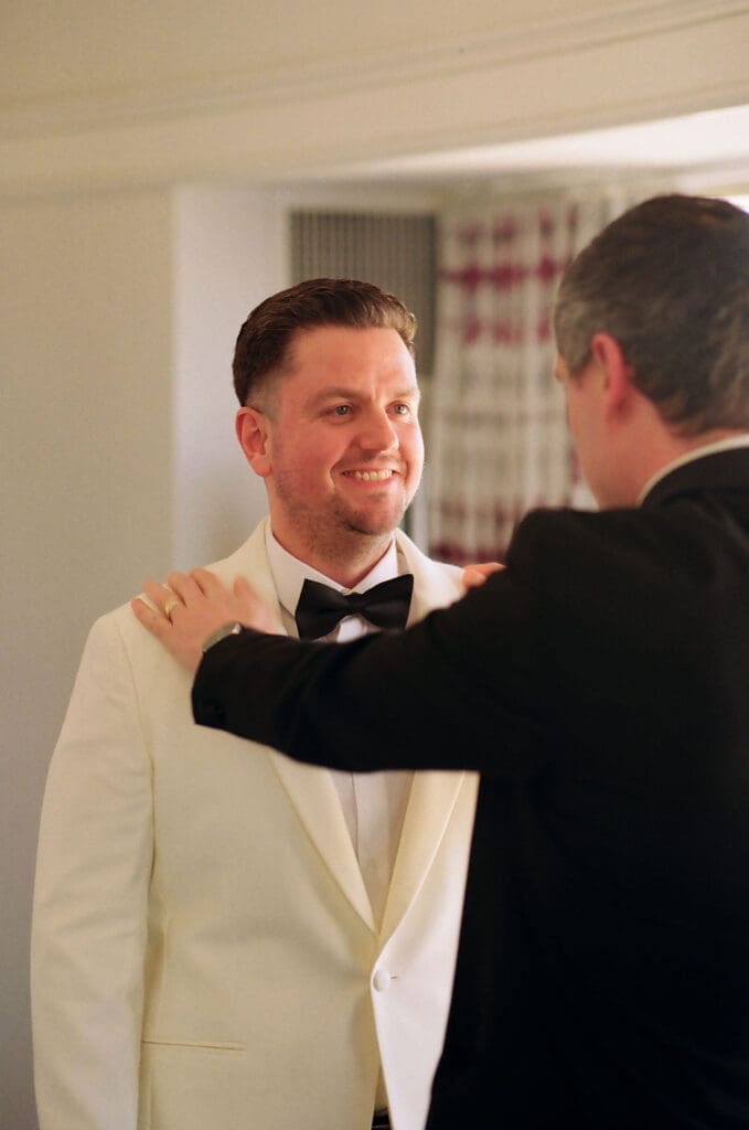 Las Vegas Getting Ready Photos at Planet Hollywood | The Moments Before “I Do”