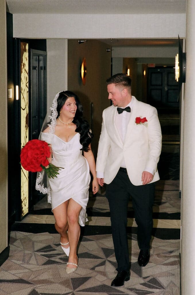 Las Vegas Getting Ready Photos at Planet Hollywood | The Moments Before “I Do”