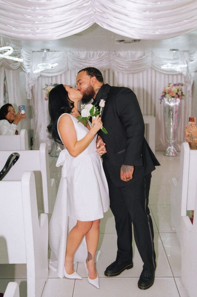 Why Weekday Little White Chapel Weddings Always Photograph Better