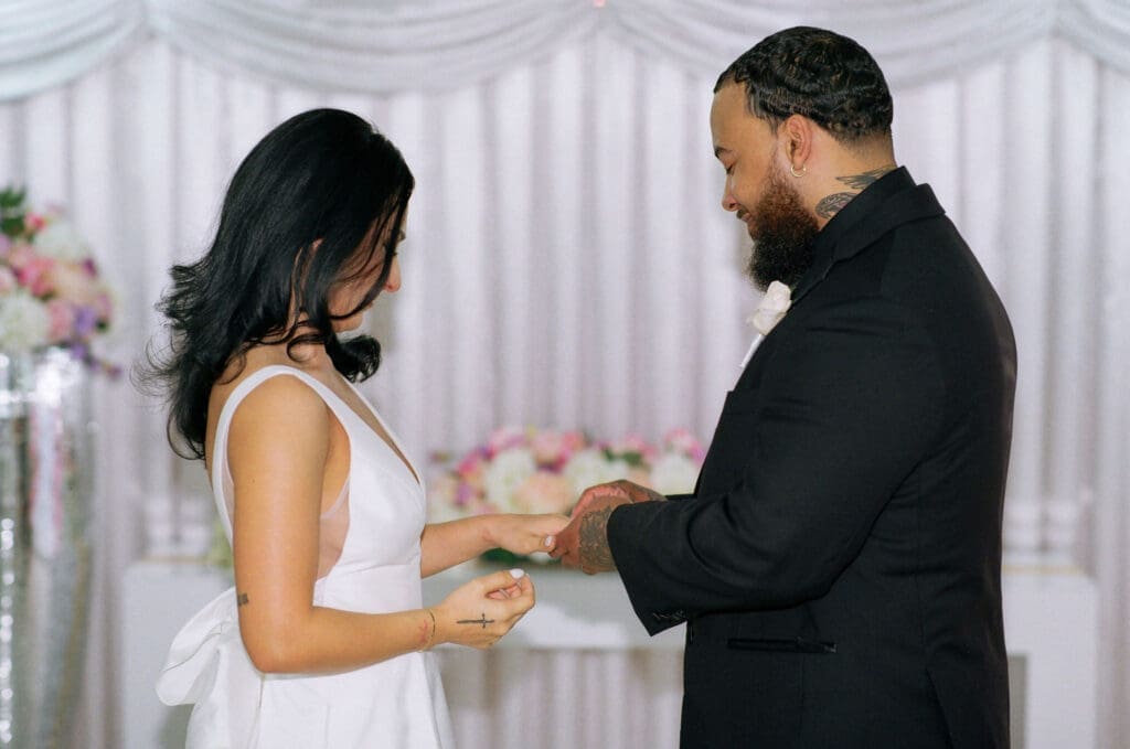 Why Weekday Little White Chapel Weddings Always Photograph Better