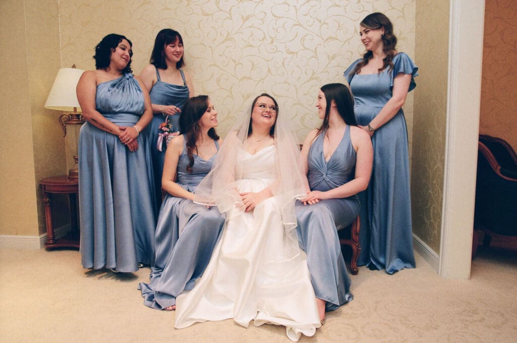 beautiful picture of the bride and her bridesmaids